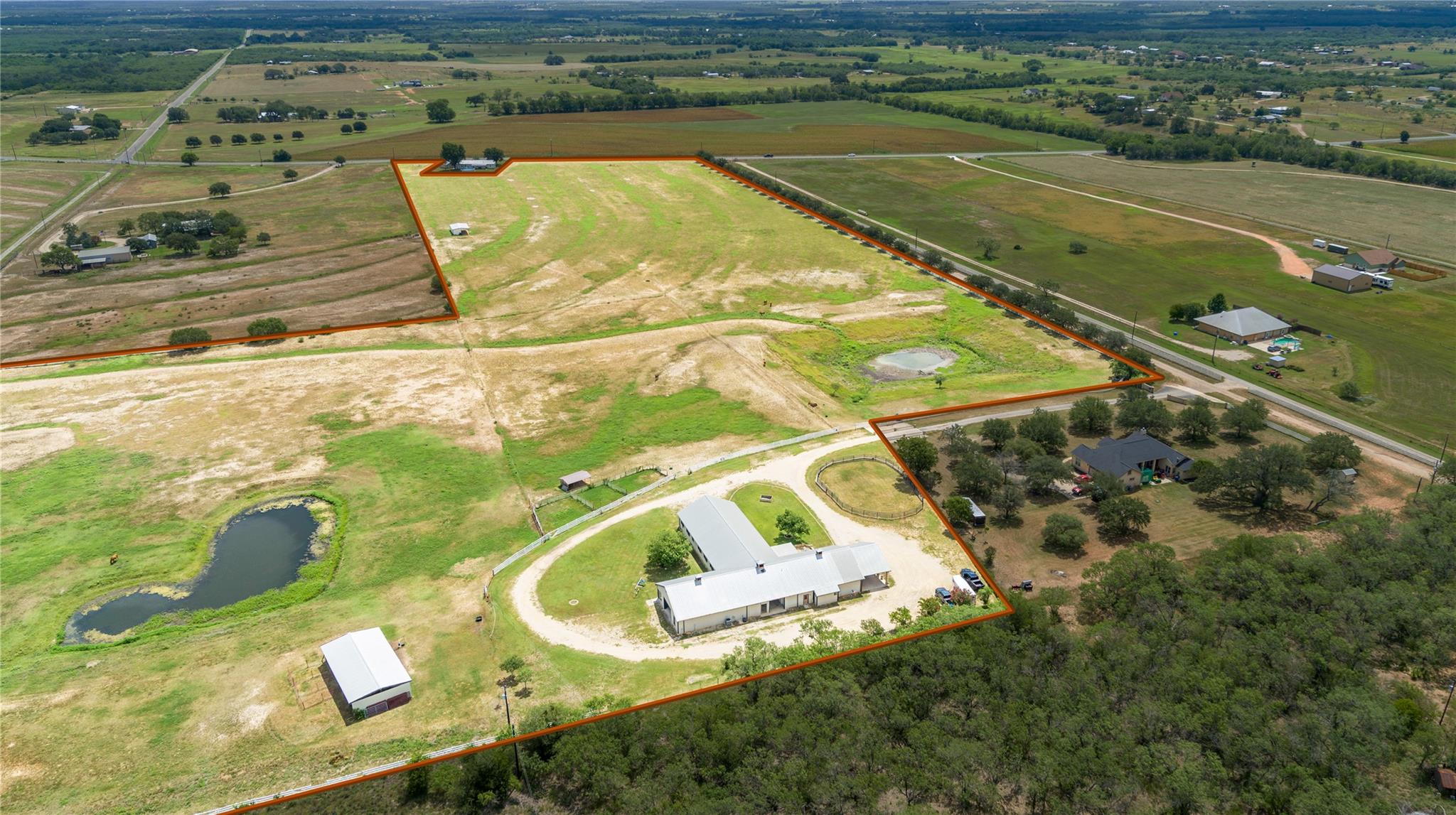 Details for 404 Annies Ln, La Vernia, TX 78121