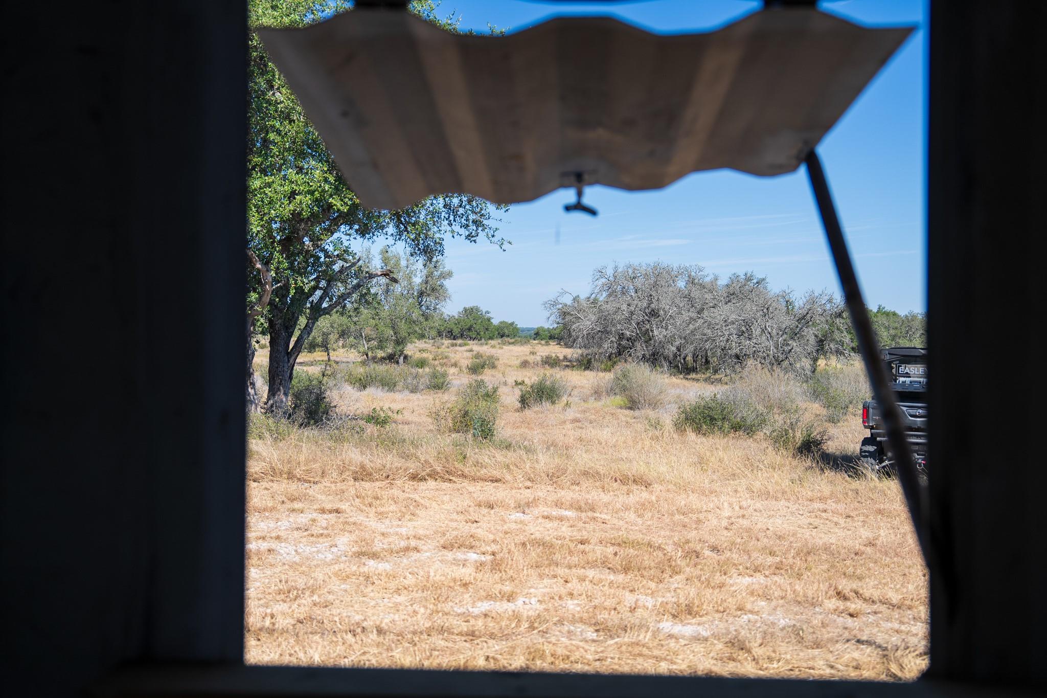 Image 28 of 31 For 928 Bendele Rd