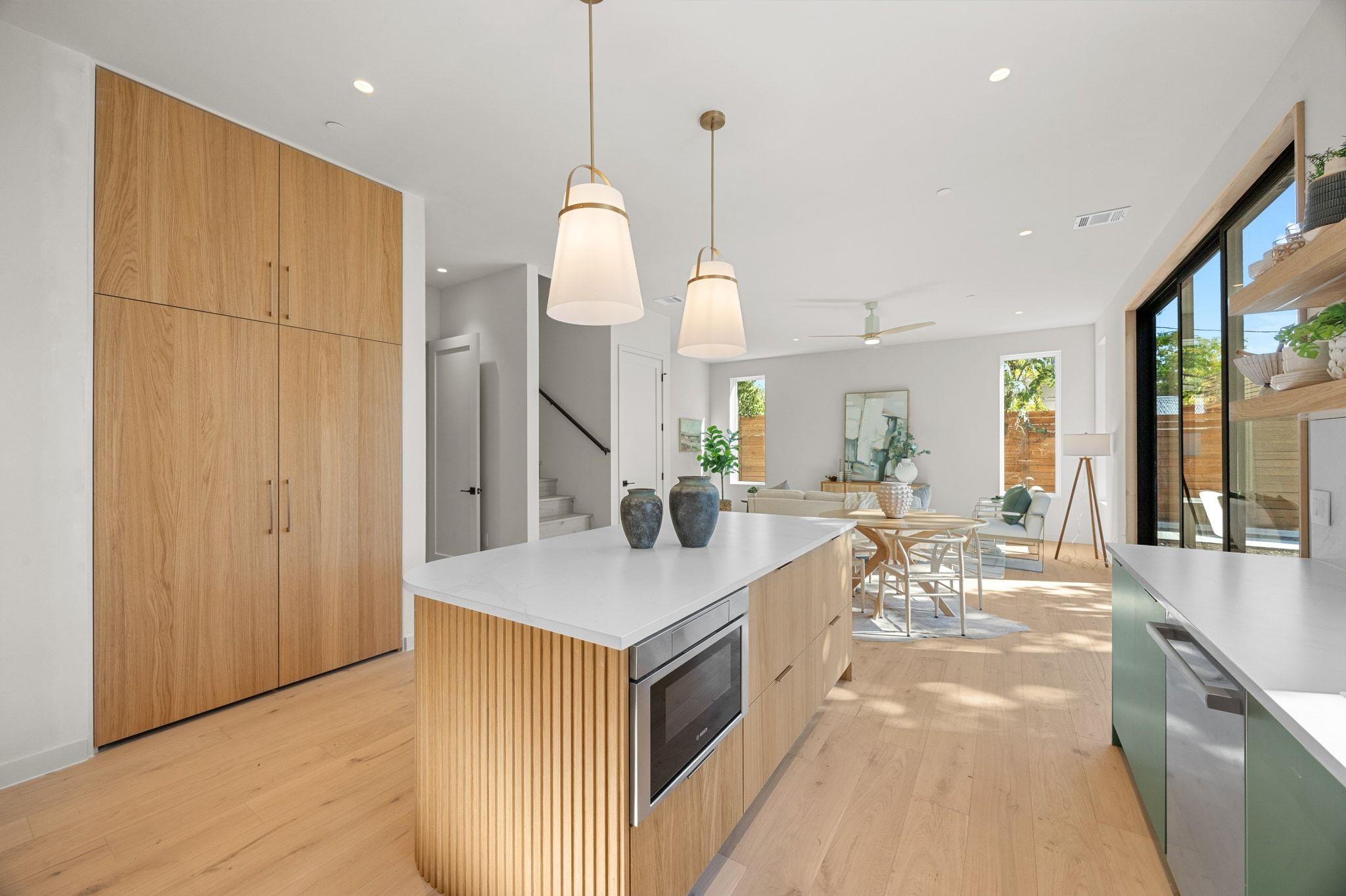 Image 16 of 40 For 1175 Navasota St 2