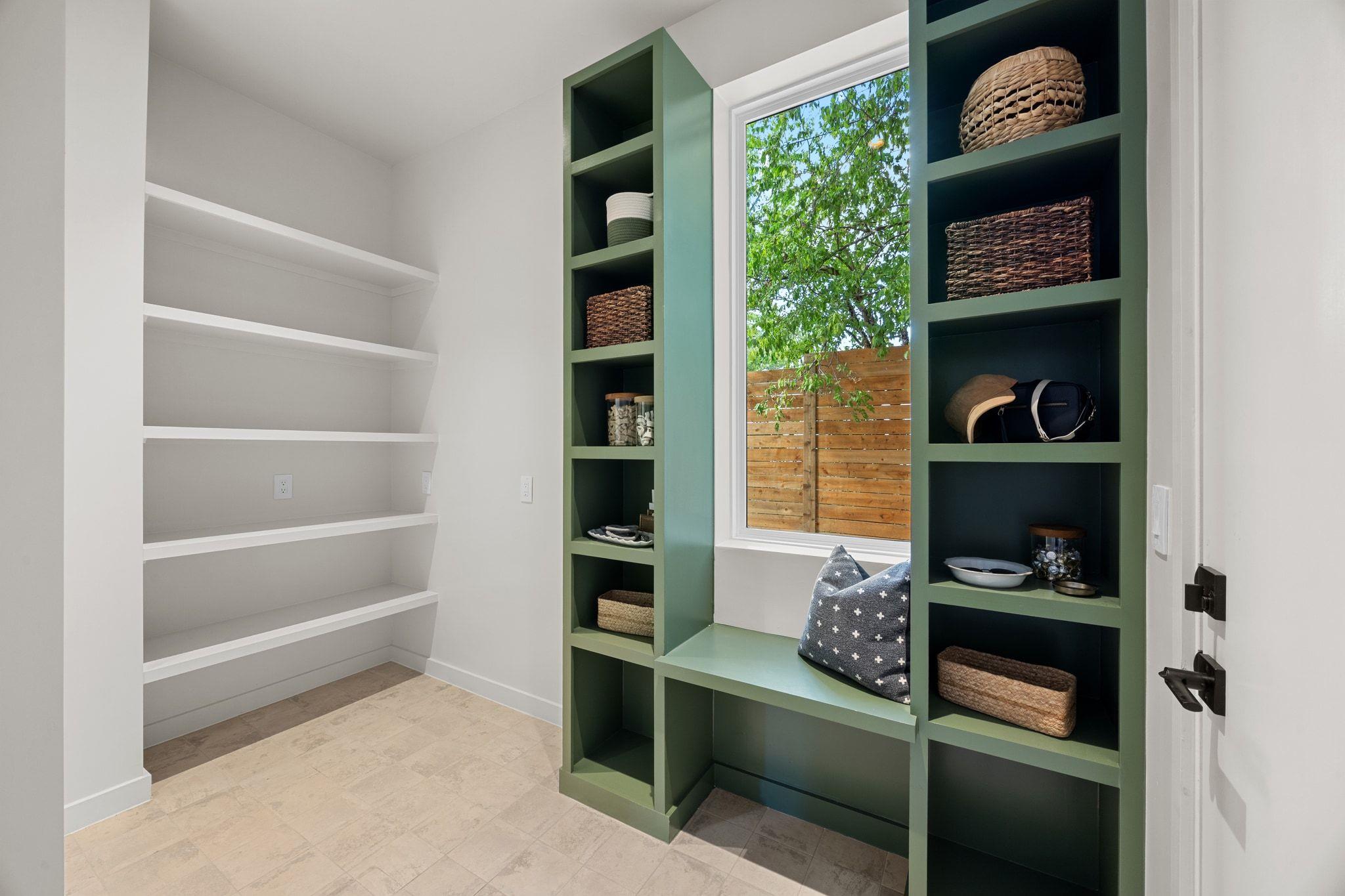 Image 19 of 40 For 1175 Navasota St 2