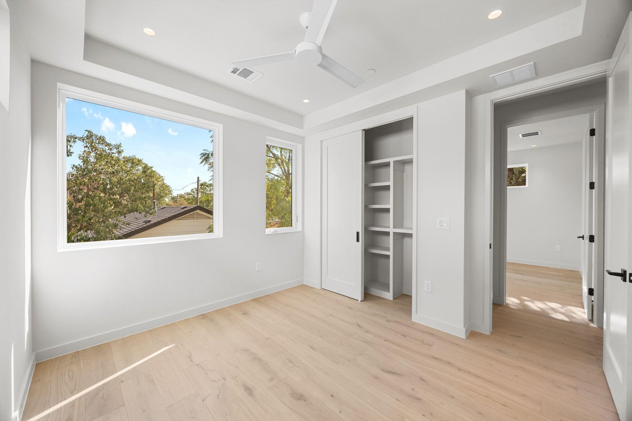 Image 28 of 40 For 1175 Navasota St 2