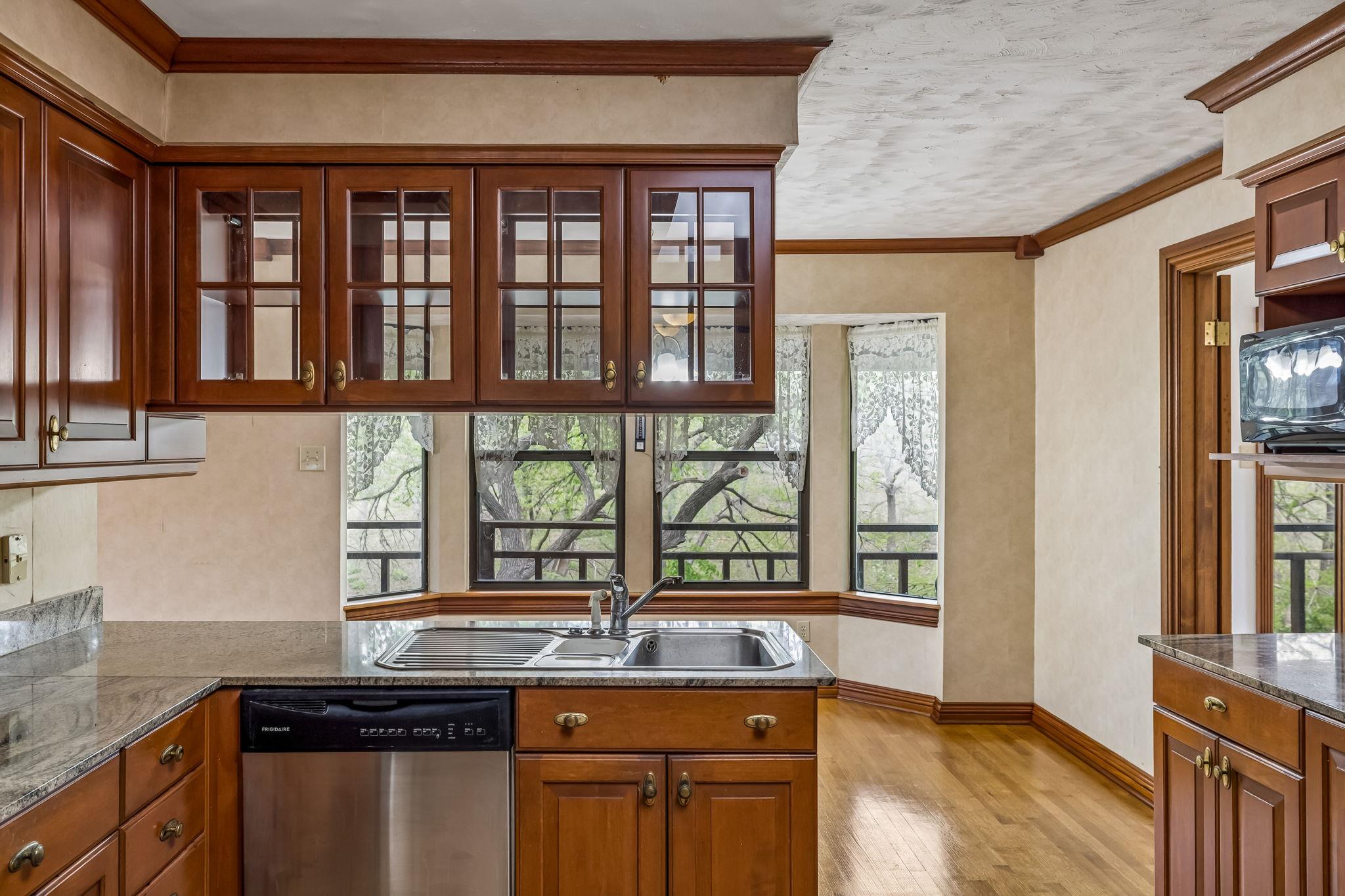 Image 13 of 33 For 2630 Ponderosa Dr