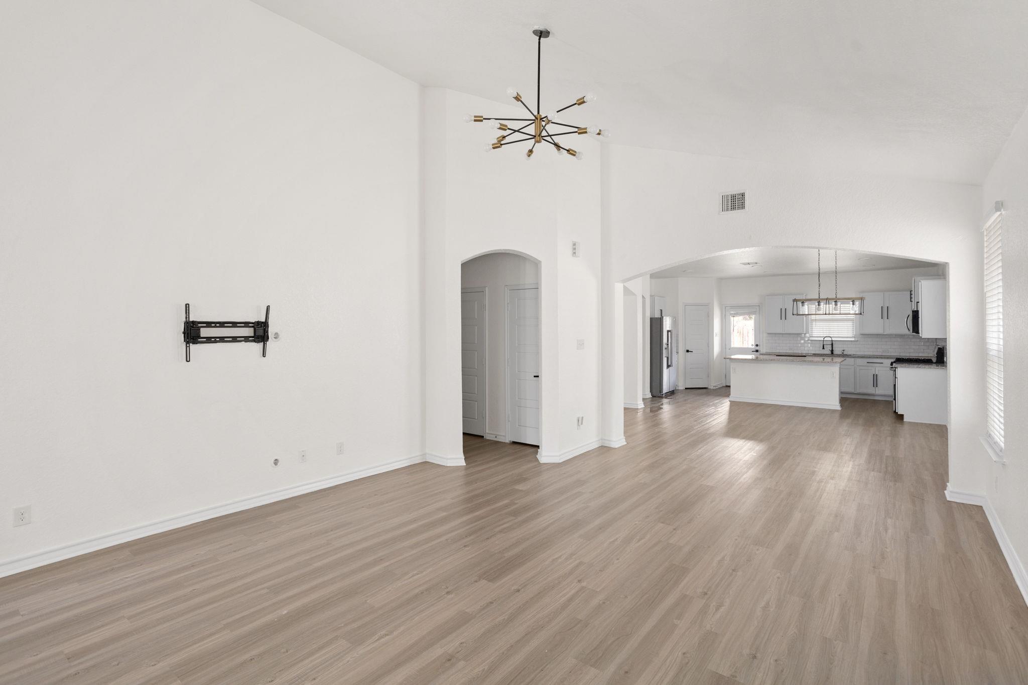 Image 4 of 23 For 3409 Copper Acres