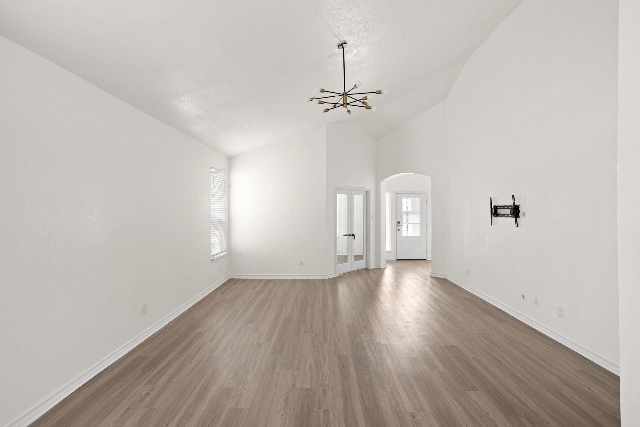 Image 5 of 23 For 3409 Copper Acres