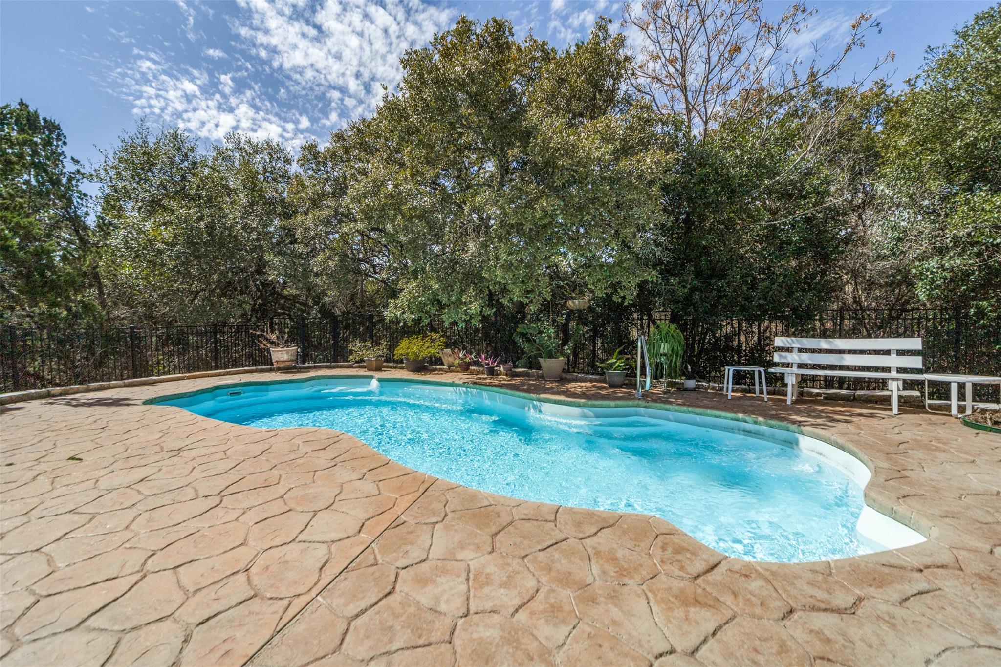 Details for 16411 Yaupon Vly, Helotes, TX 78023