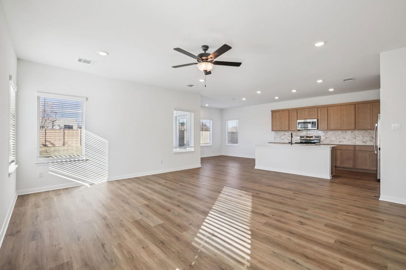 Image 3 of 16 For 480 Josey Wales Dr