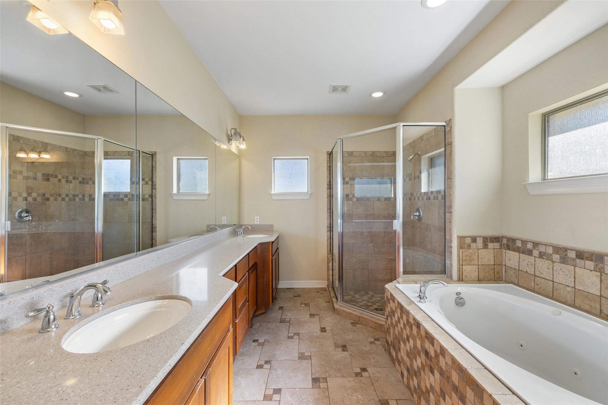 Image 21 of 32 For 118 Landons Way