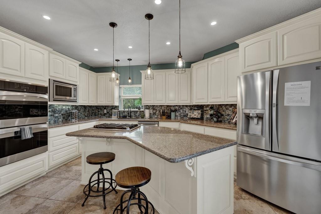 Image 10 of 40 For 3811 Potters Creek