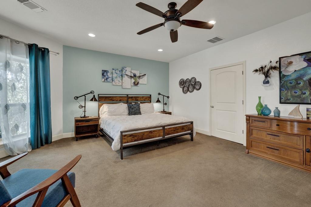 Image 18 of 40 For 3811 Potters Creek