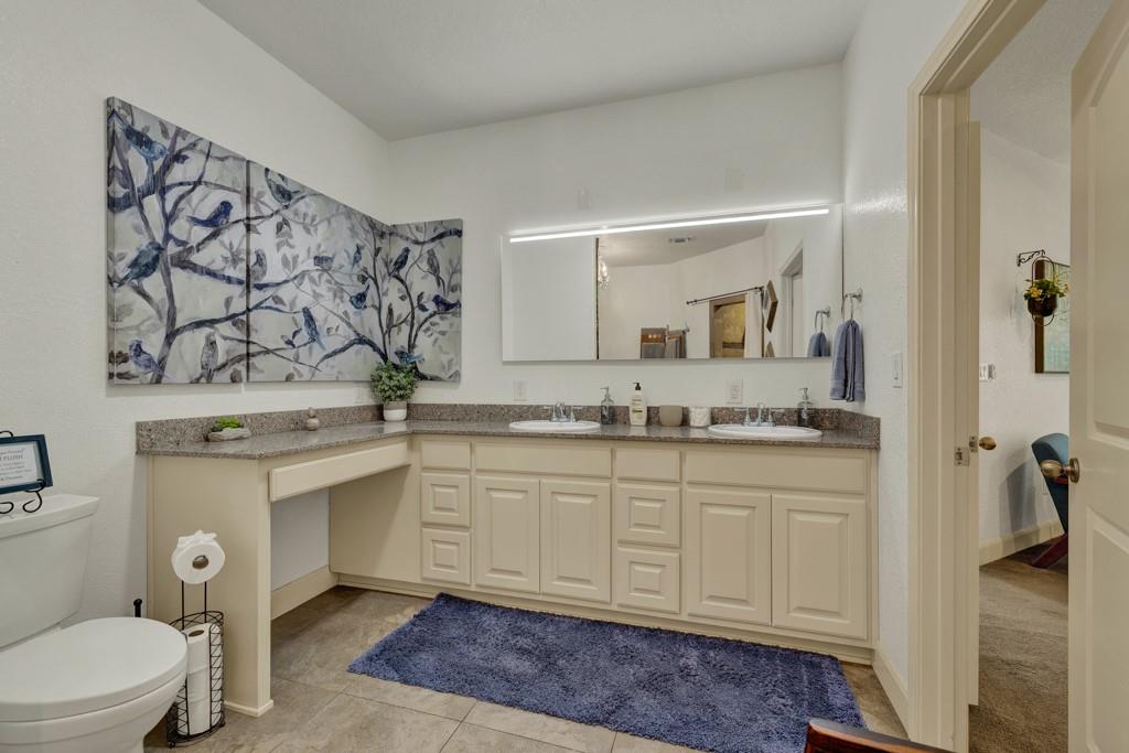 Image 20 of 40 For 3811 Potters Creek