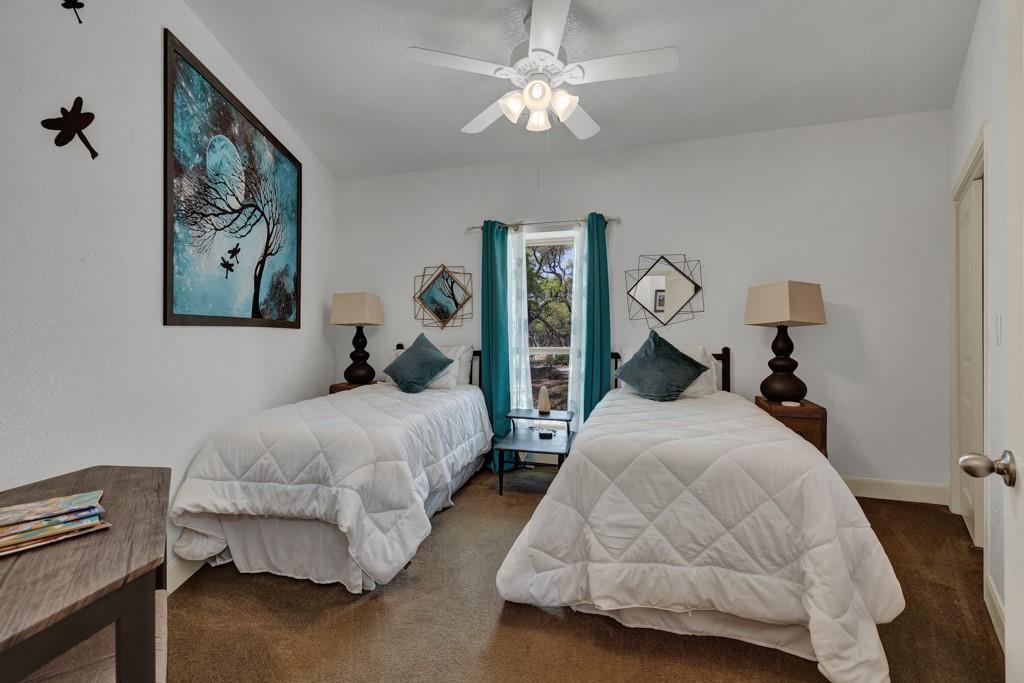 Image 22 of 40 For 3811 Potters Creek