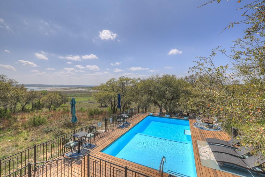 Image 33 of 40 For 3811 Potters Creek