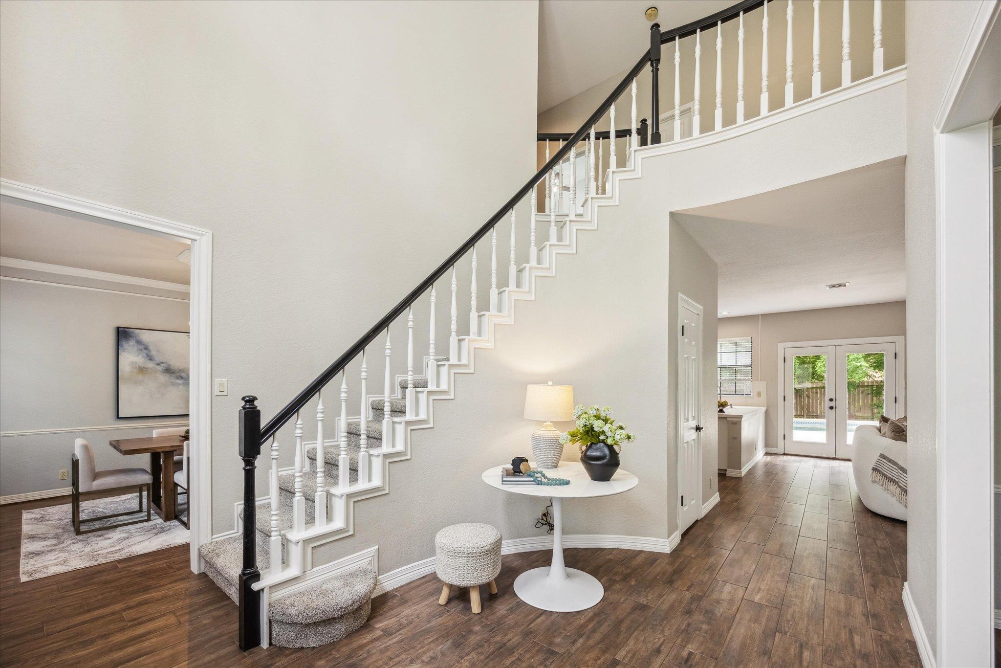 Image 5 of 40 For 9007 Tweed Berwick Dr