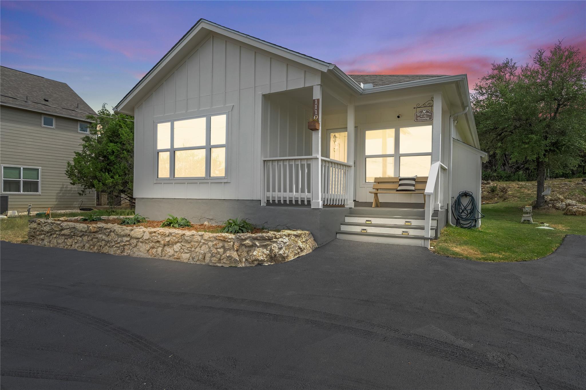 Details for 1110 Twin Deer Ln, Canyon Lake, TX 78133