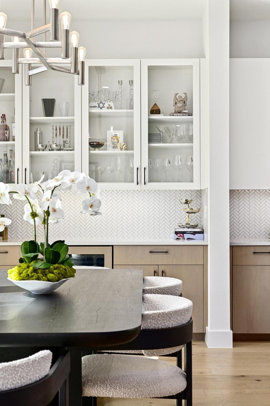 Image 16 of 36 For 5515 Jim Hogg Ave B