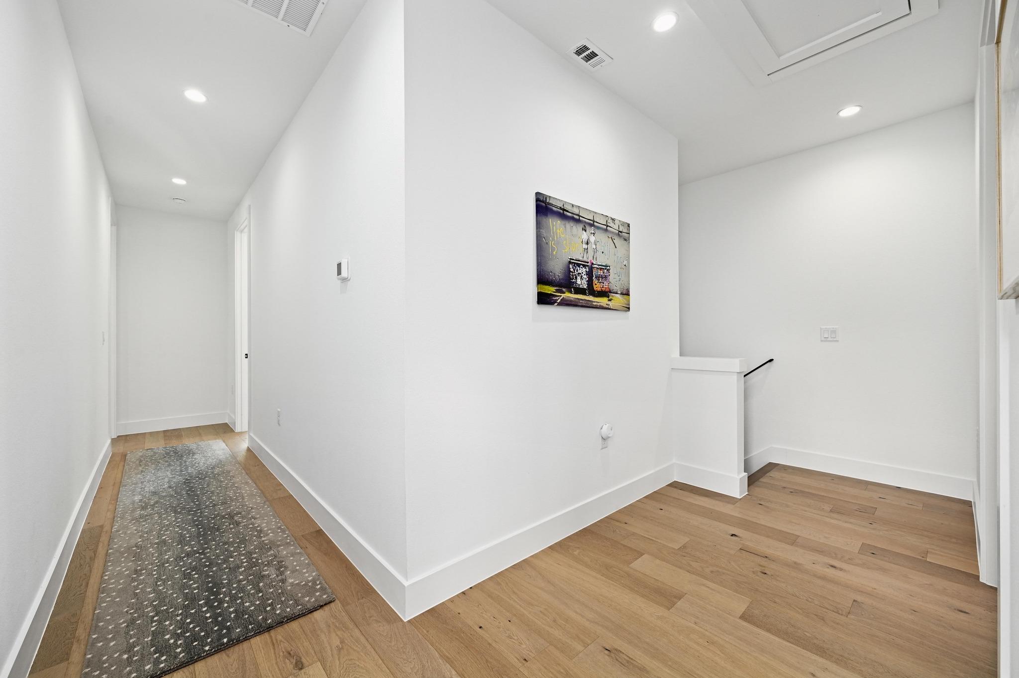 Image 19 of 36 For 5515 Jim Hogg Ave B