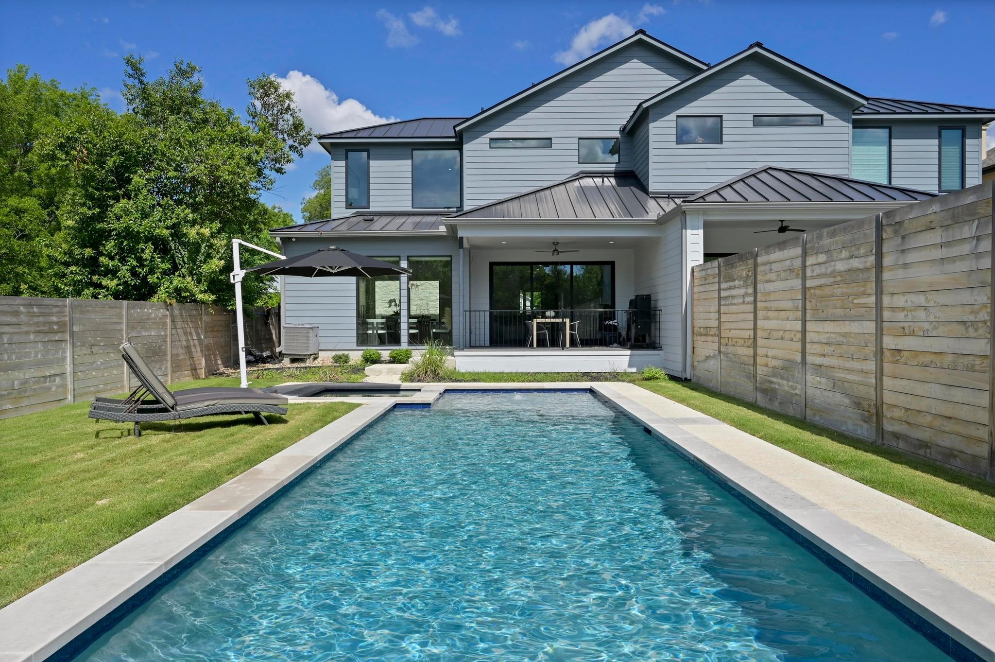 Image 34 of 36 For 5515 Jim Hogg Ave B