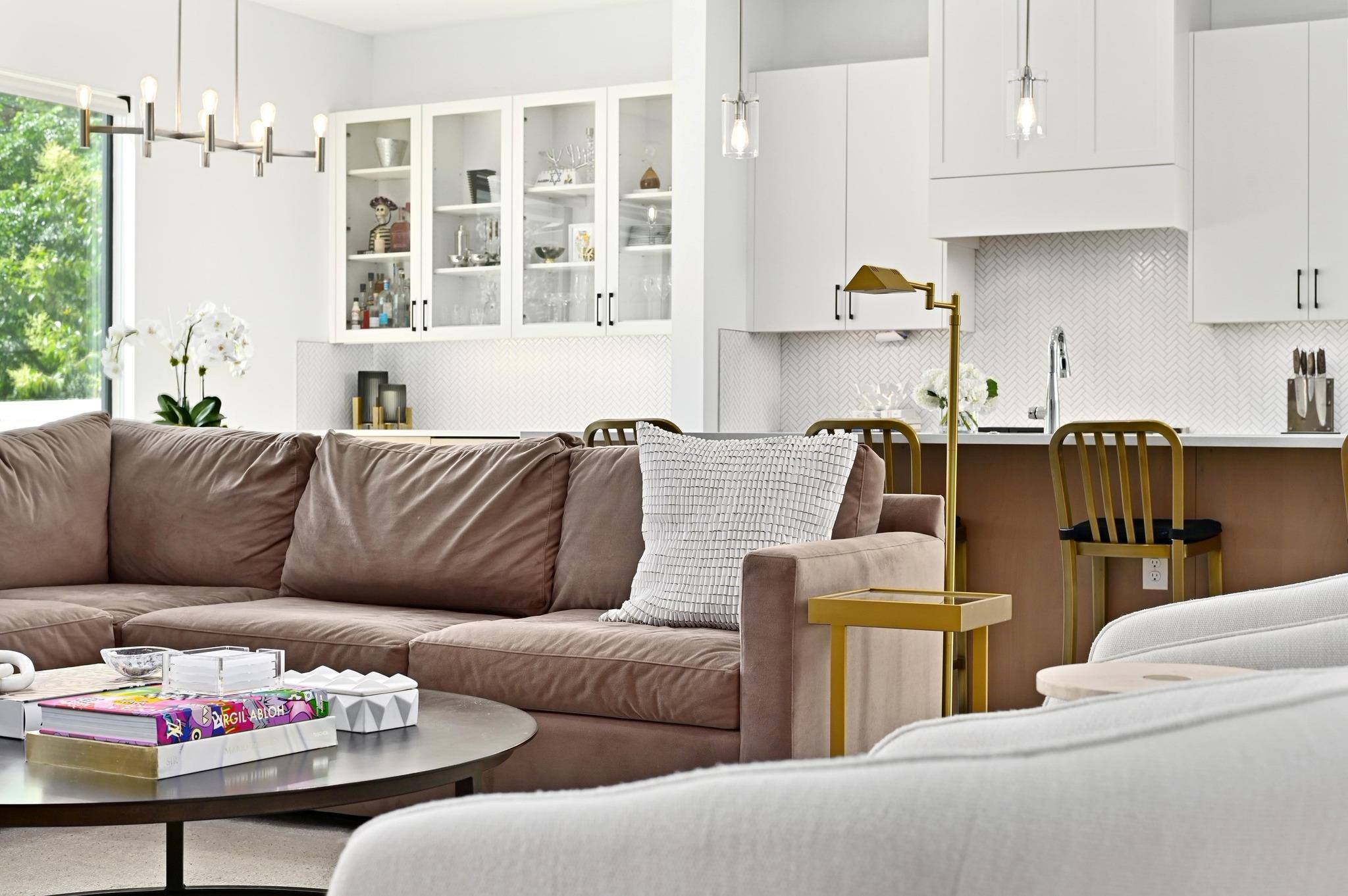 Image 8 of 36 For 5515 Jim Hogg Ave B