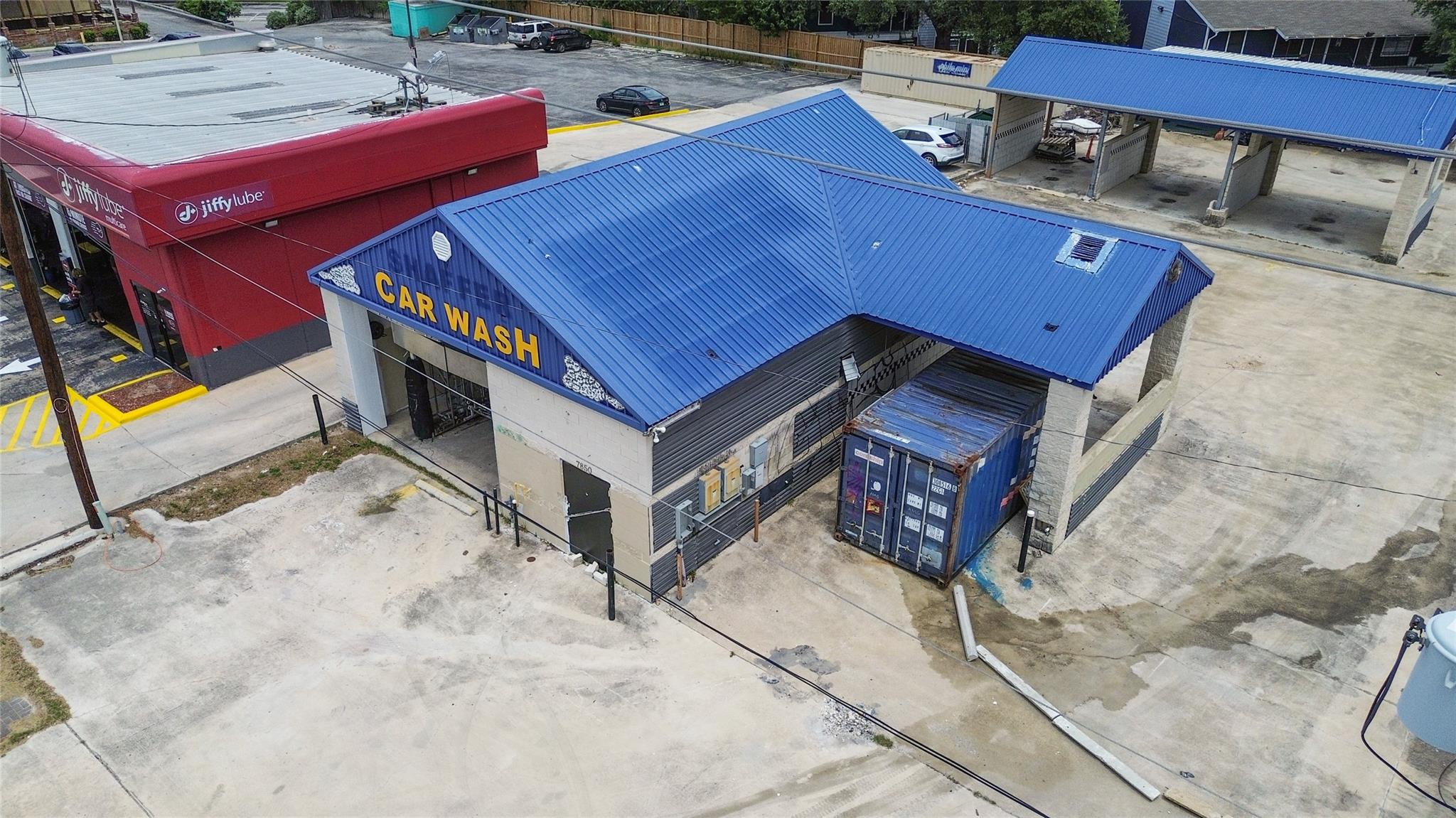 Image 4 of 7 For 7850 Callaghan Rd