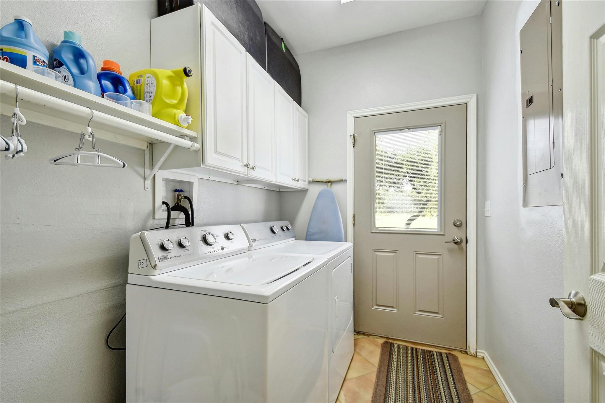 Image 20 of 40 For 6939 Cr 251  