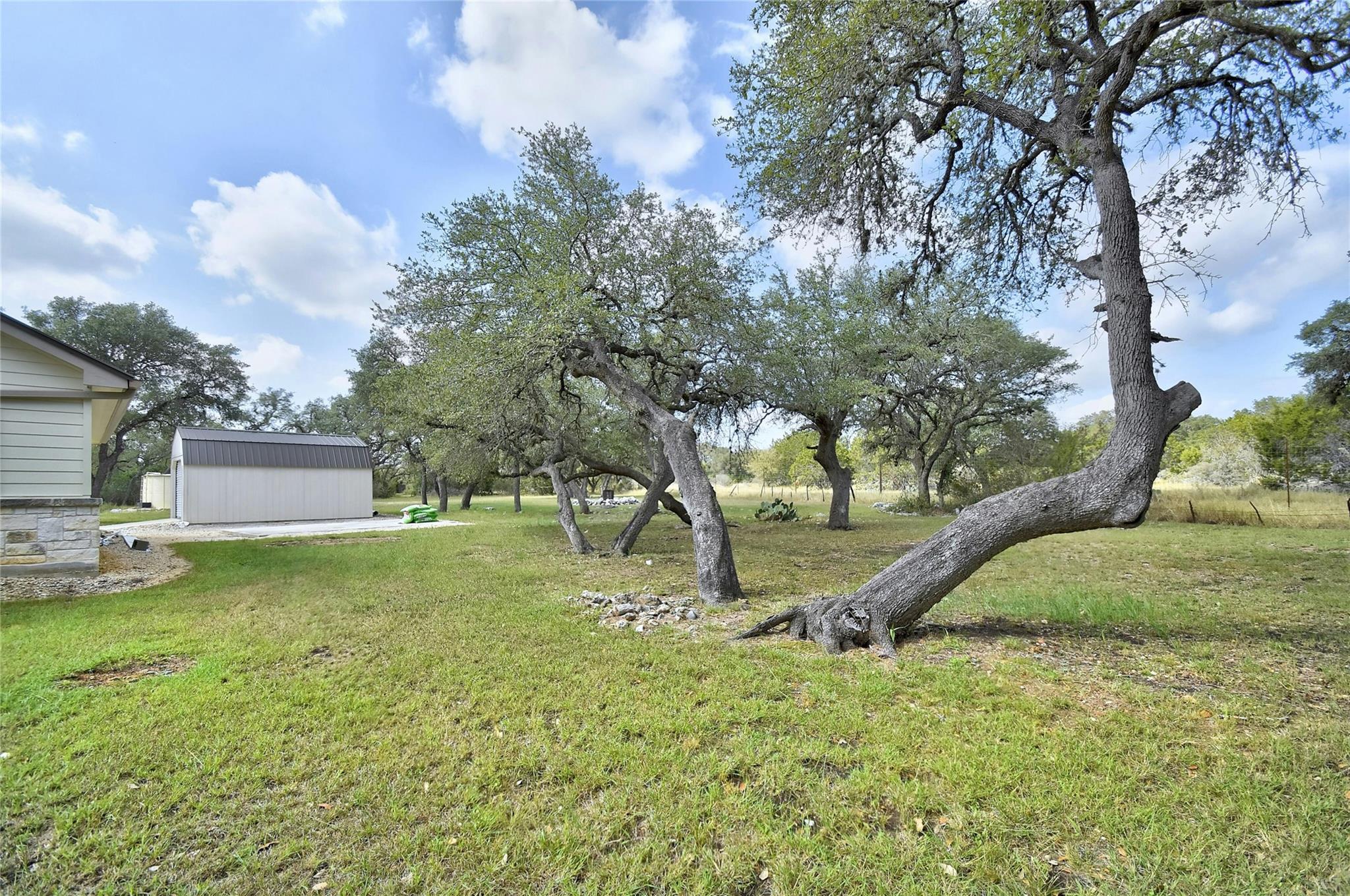 Image 32 of 40 For 6939 Cr 251  