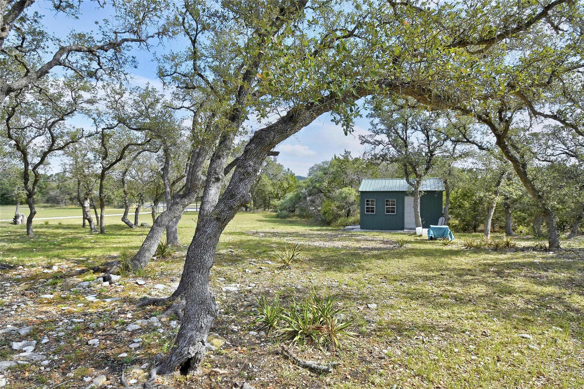 Image 37 of 40 For 6939 Cr 251  