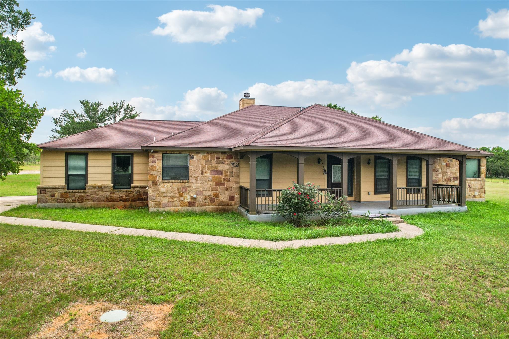 Image 2 of 40 For 2300 Tumbleweed Trl