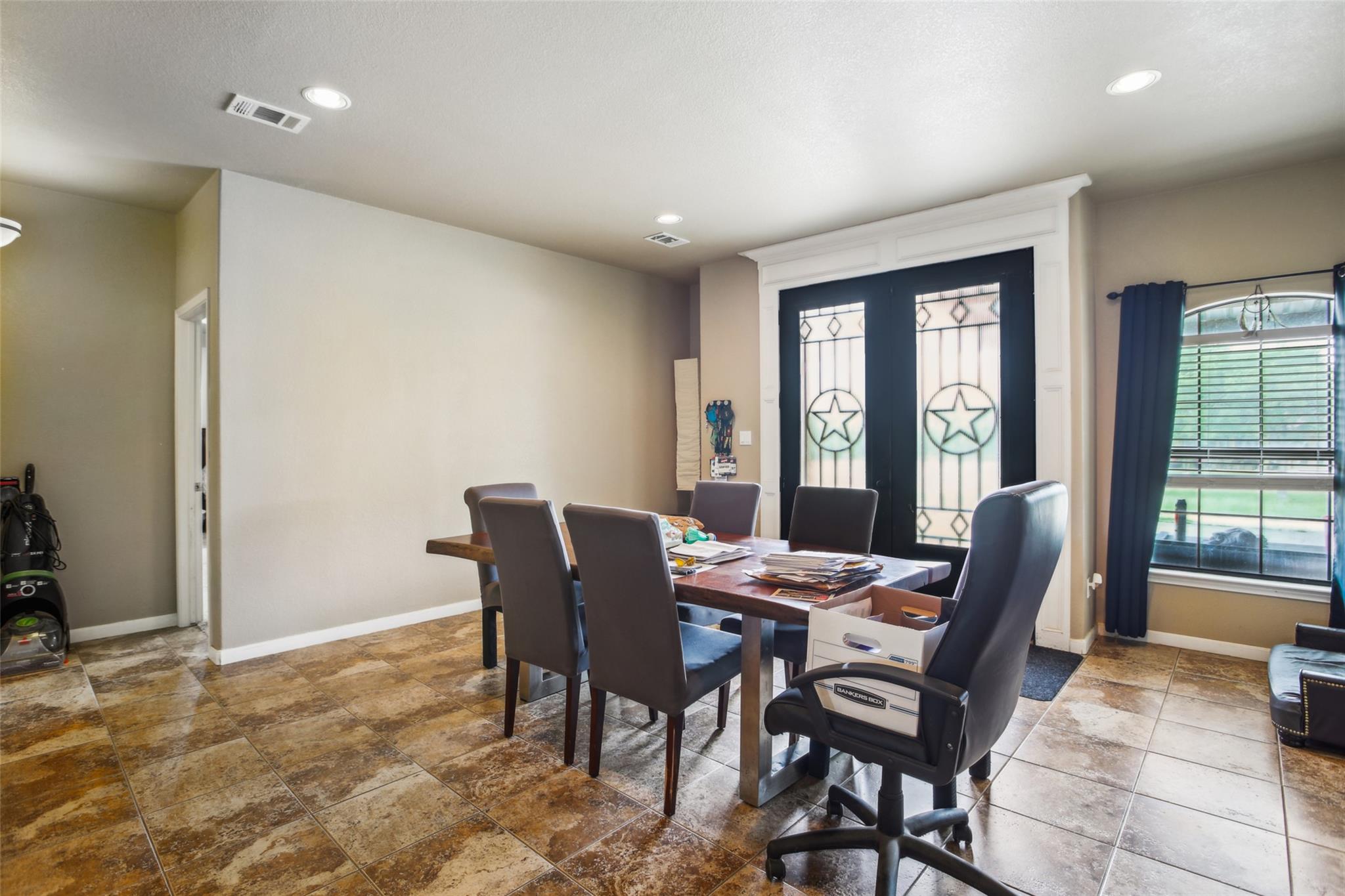 Image 23 of 40 For 2300 Tumbleweed Trl