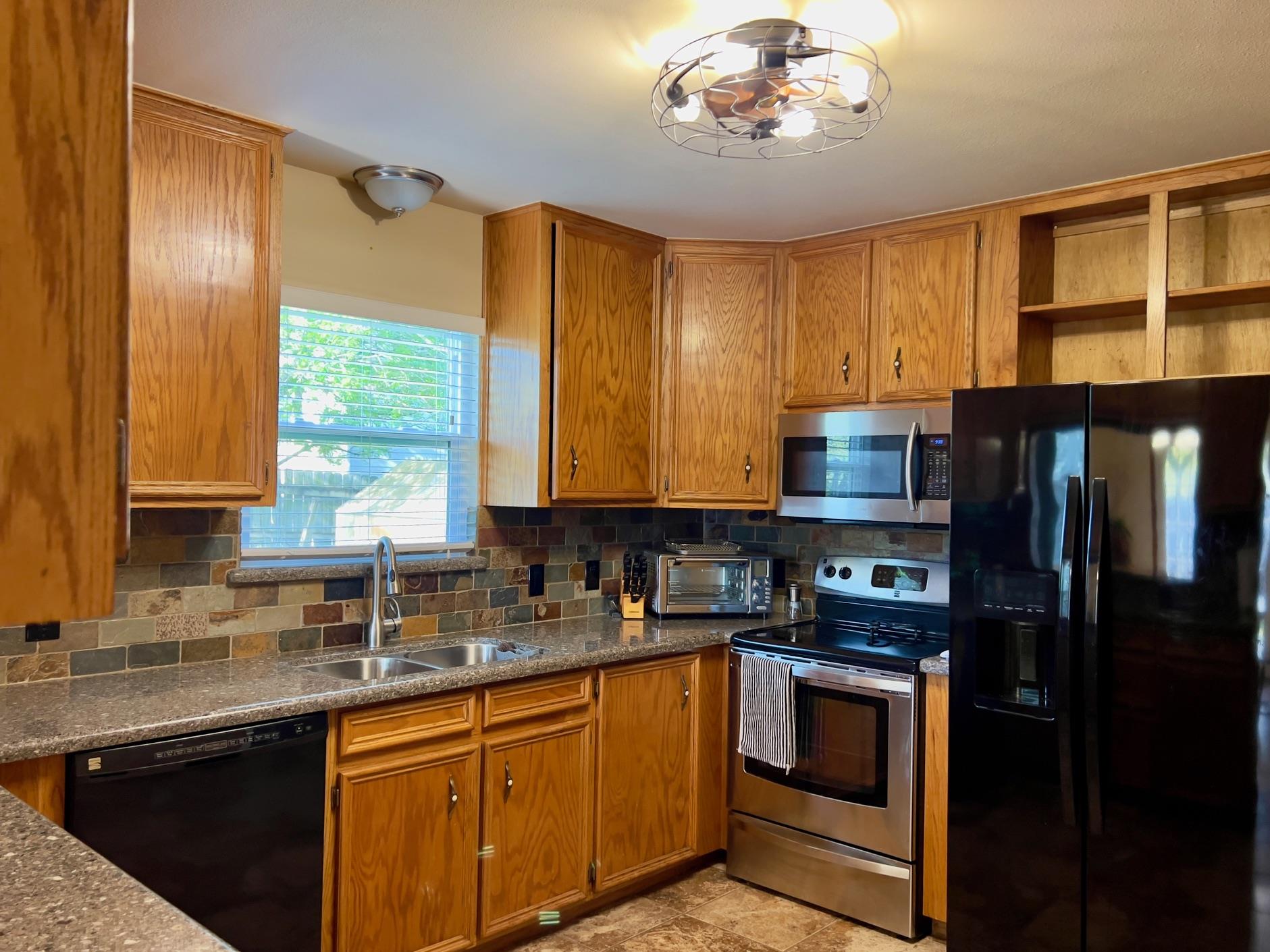 Image 6 of 18 For 1309 10th St