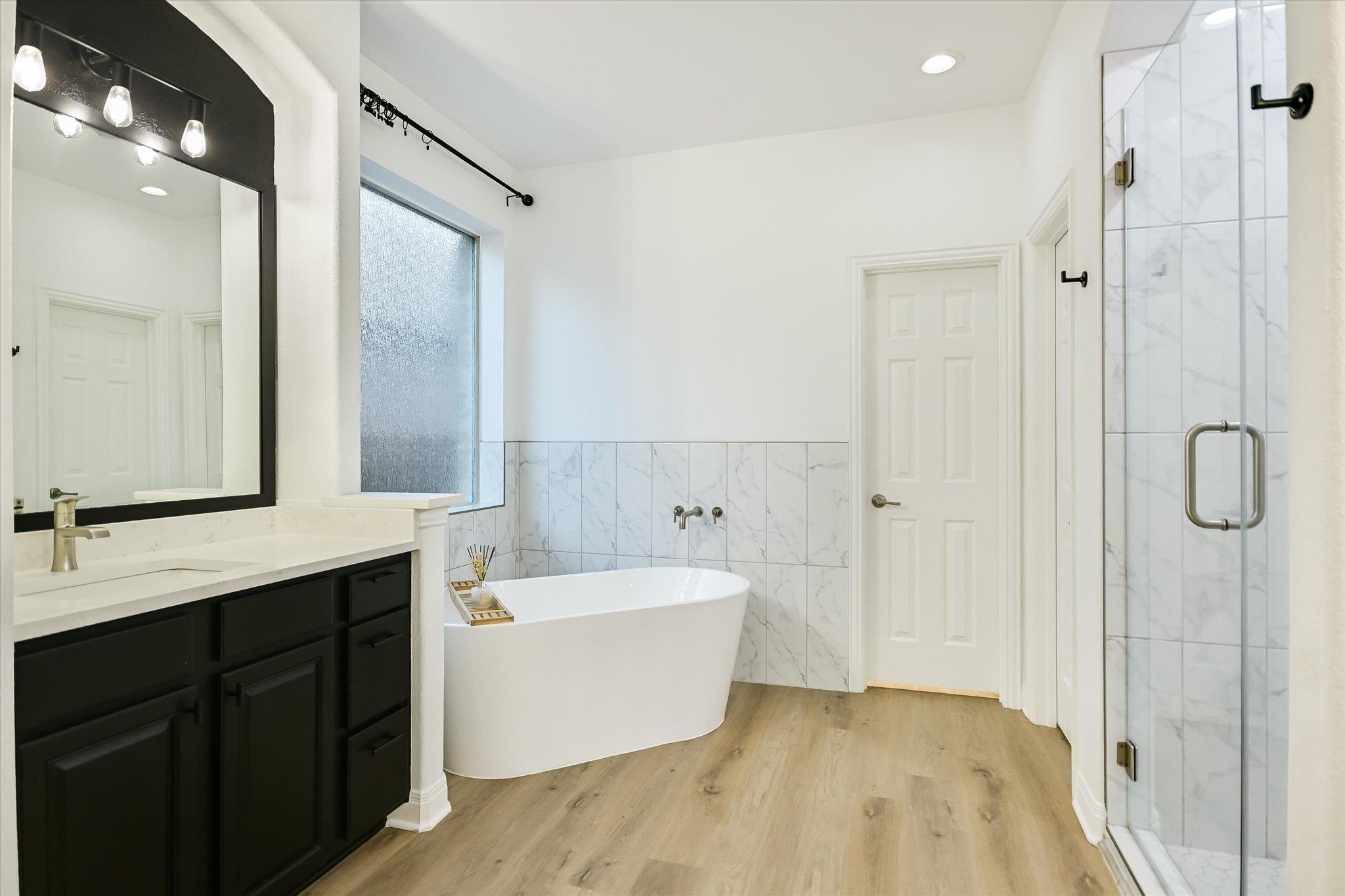 Image 19 of 34 For 1986 Canyon Sage Path