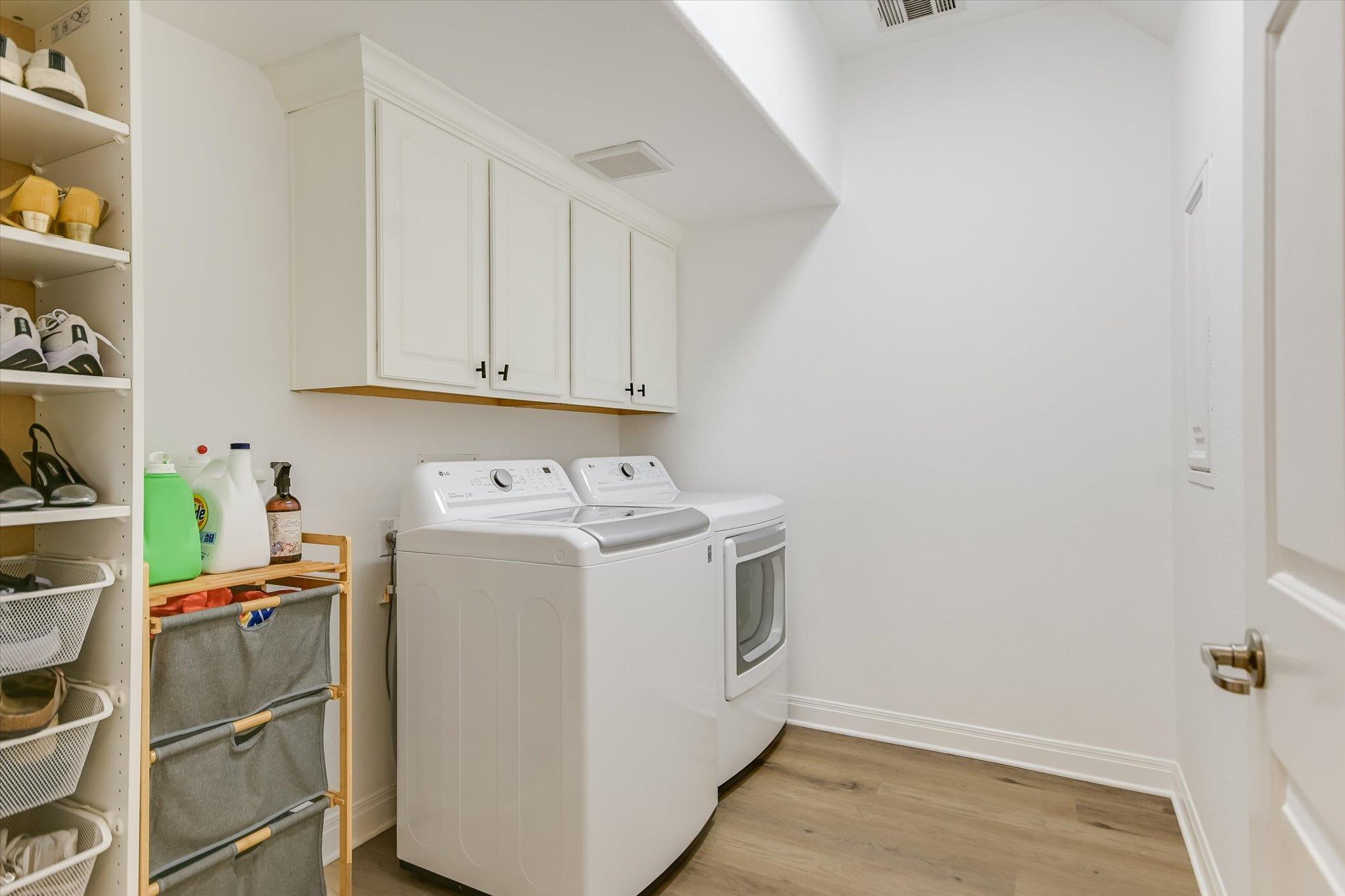 Image 27 of 34 For 1986 Canyon Sage Path