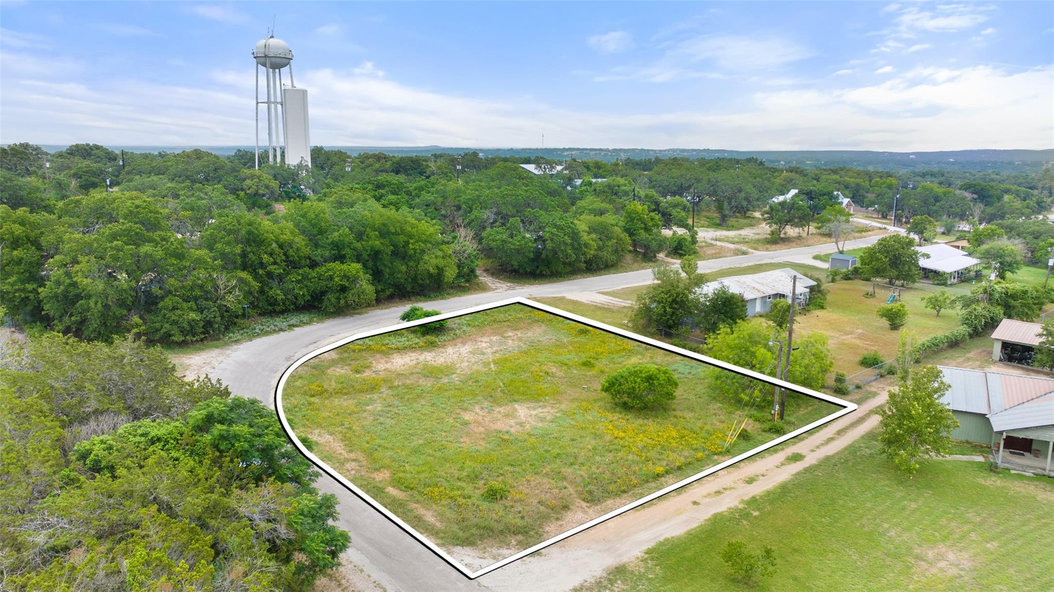 Details for 1429 Greenlawn Park, Blanco, TX 78636