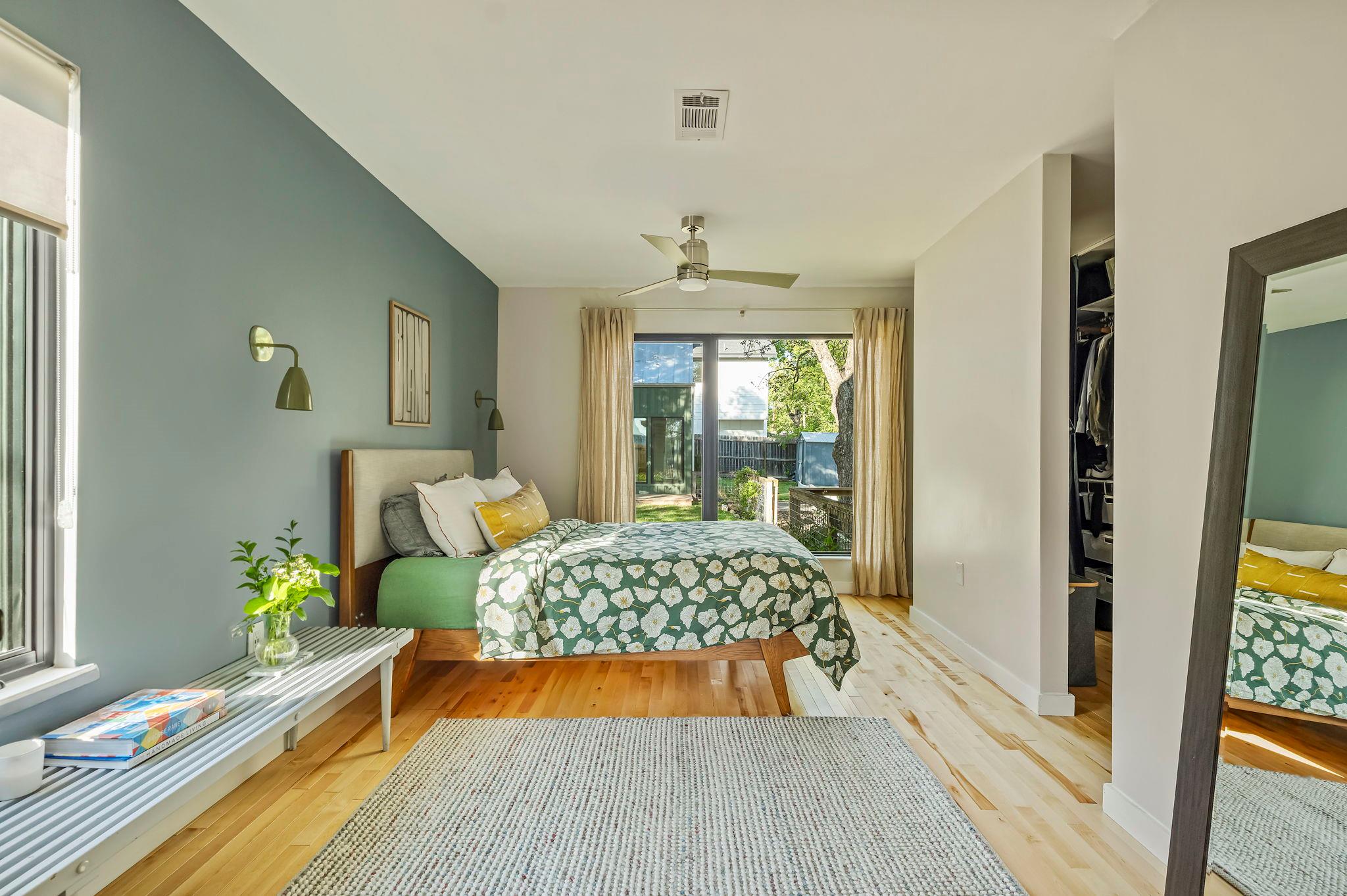 Image 14 of 37 For 618 Denson Dr