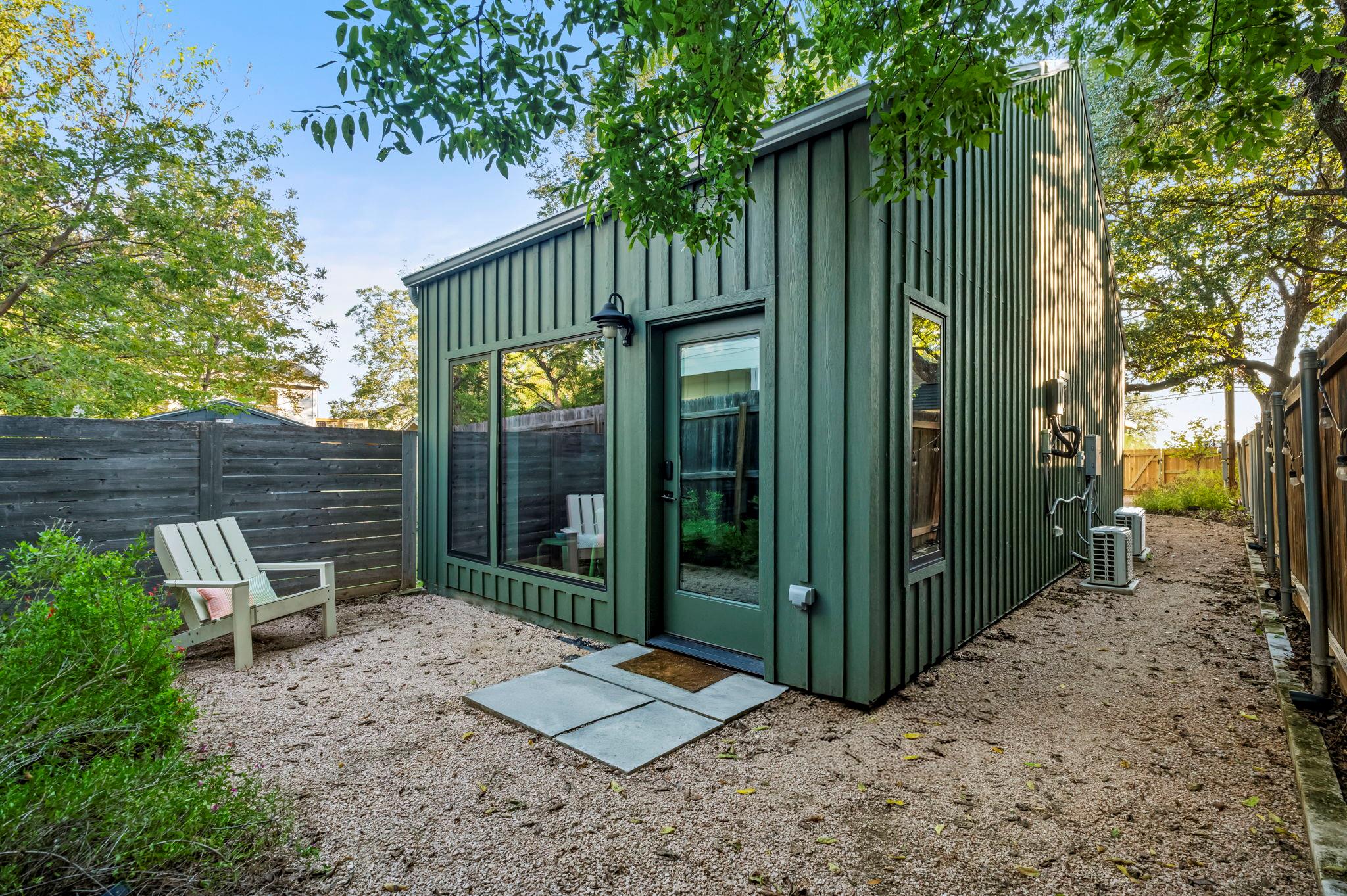 Image 34 of 37 For 618 Denson Dr