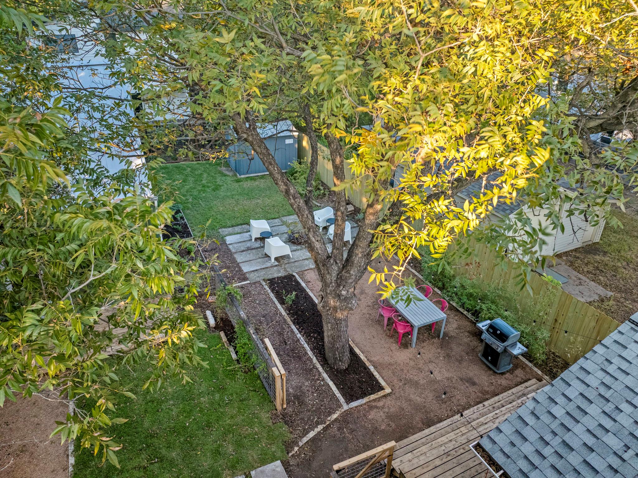 Image 36 of 37 For 618 Denson Dr