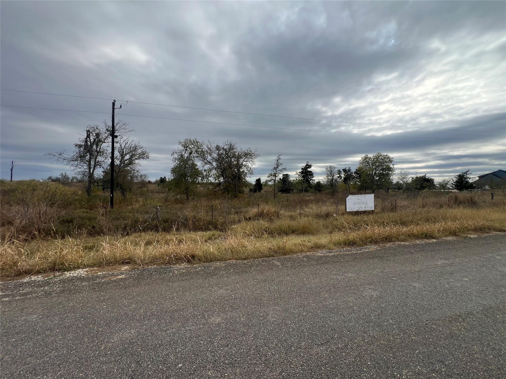 Details for 2500 County Road 466 Dr, Elgin, TX 78621