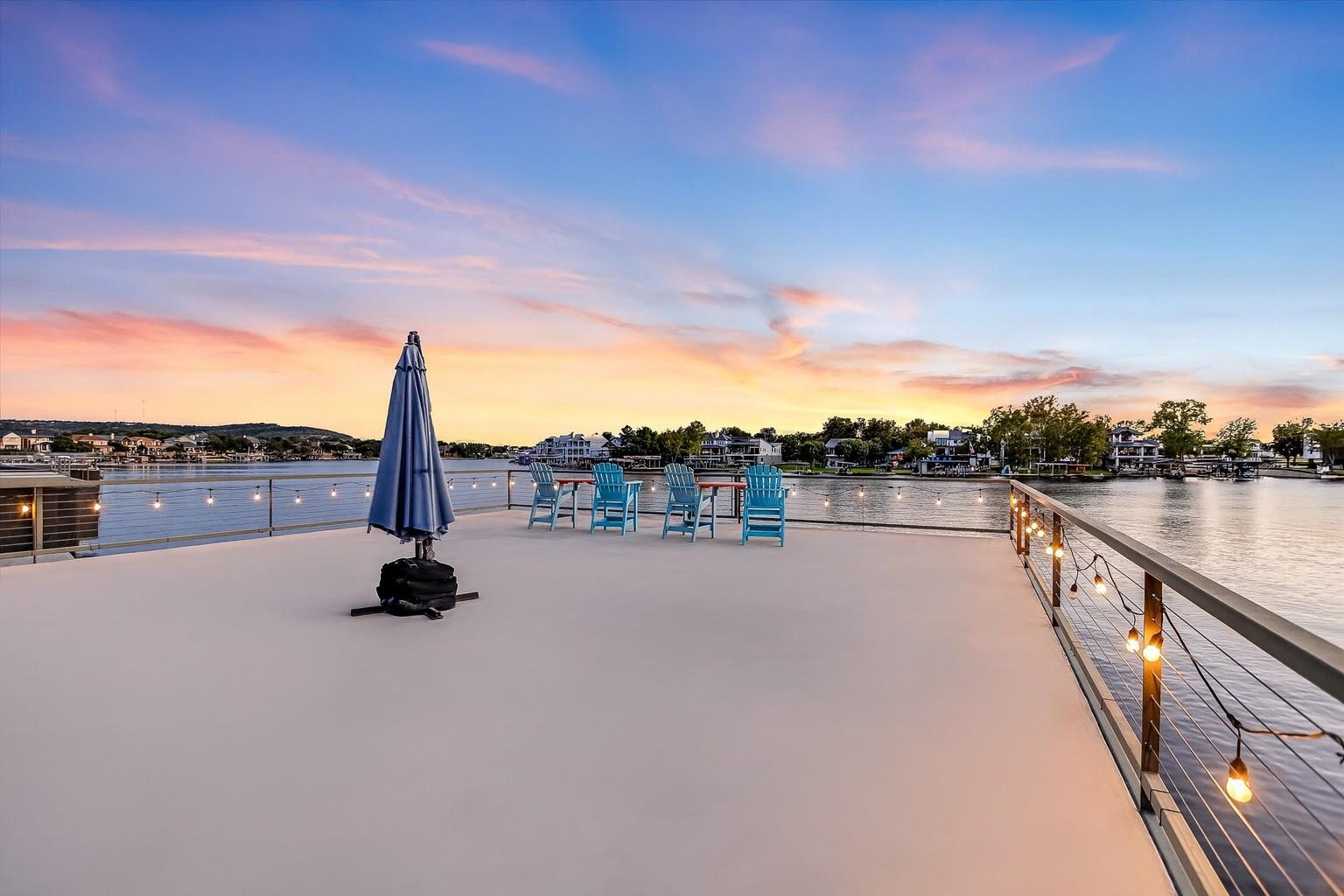 Image 2 of 40 For 209 Houdini Way