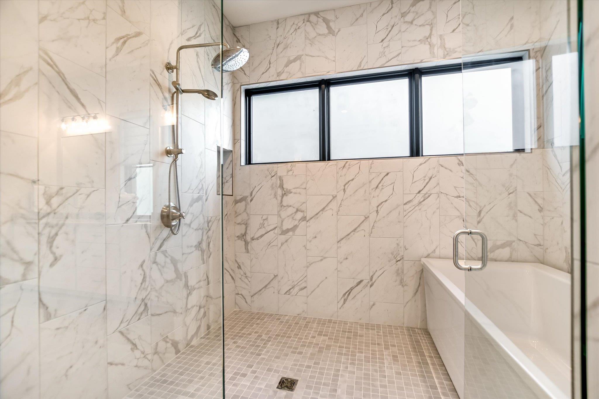 Image 21 of 40 For 209 Houdini Way