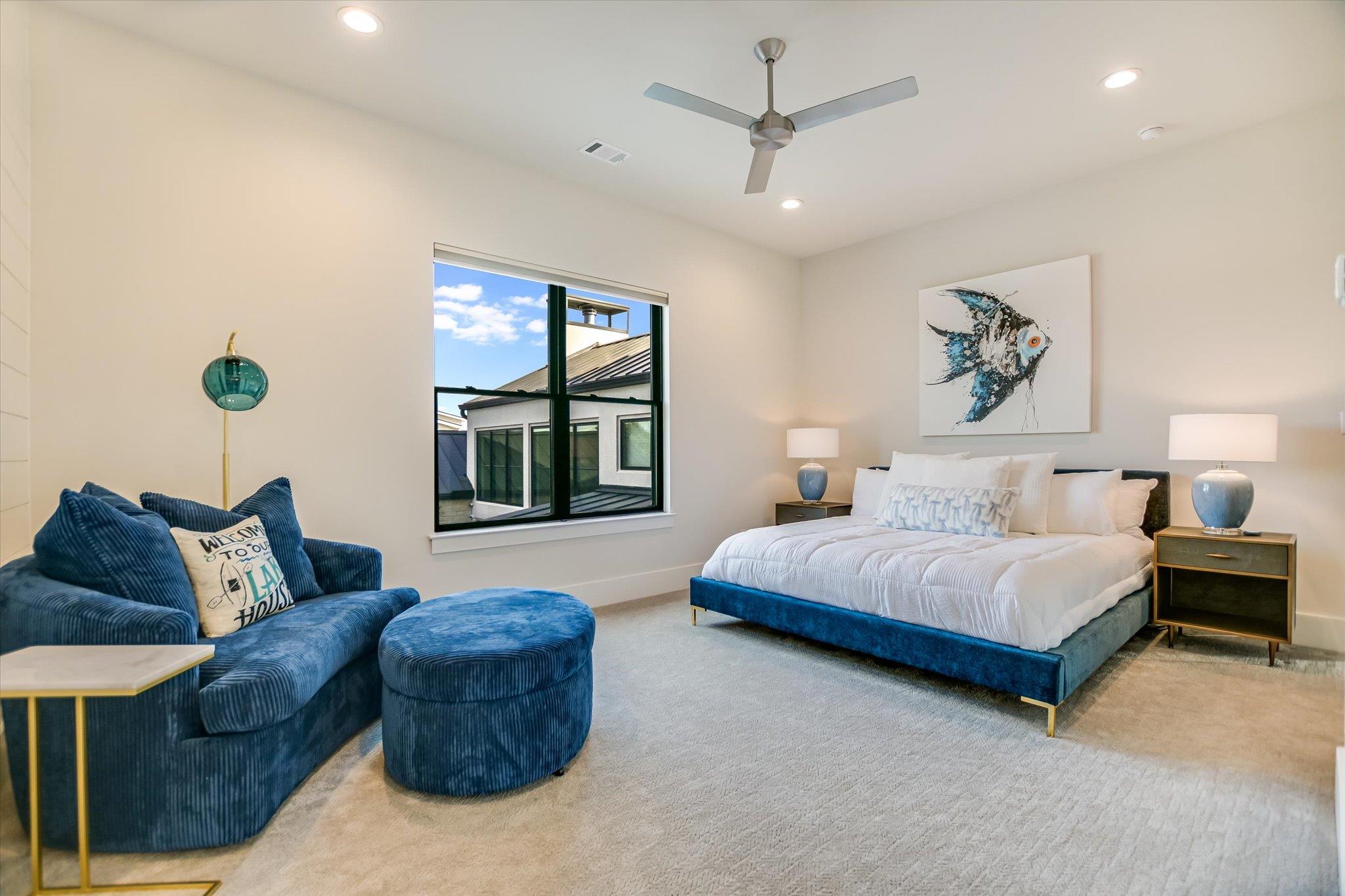 Image 22 of 40 For 209 Houdini Way