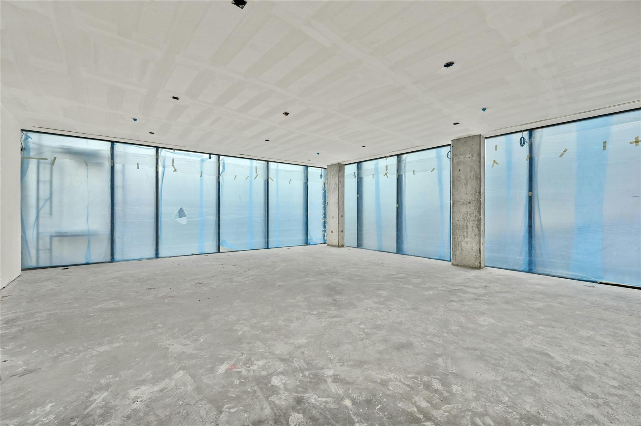 Image 2 of 40 For 1006 Baylor St 201