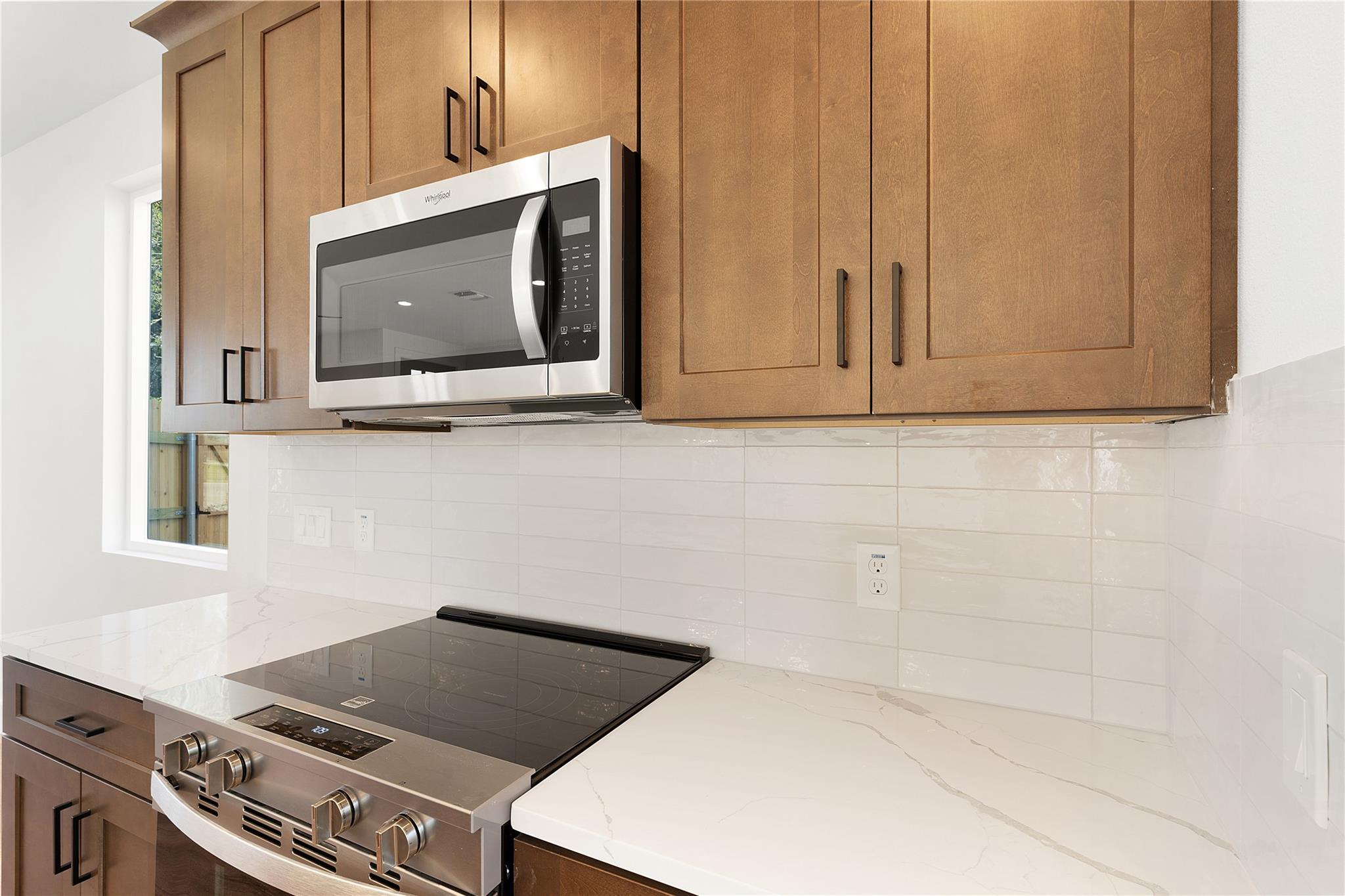 Image 5 of 34 For 107 Carmen Cv