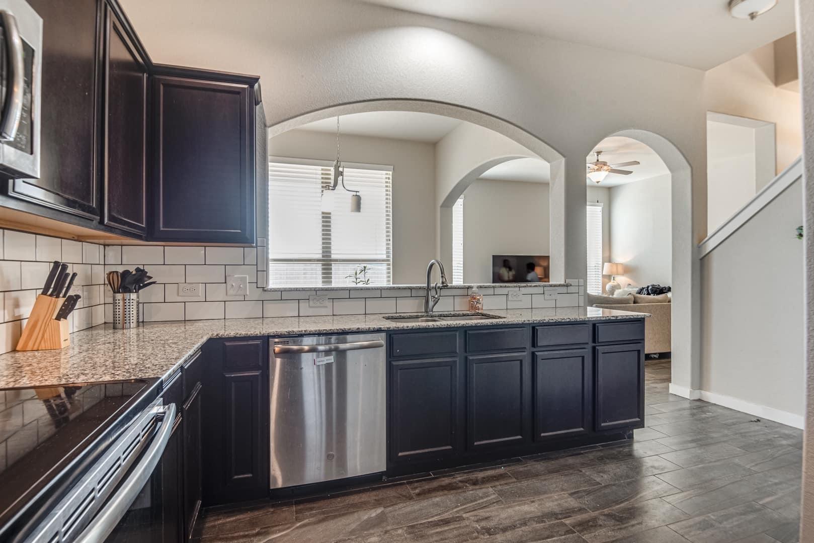 Image 12 of 23 For 137 And 143 Lakeview Ct