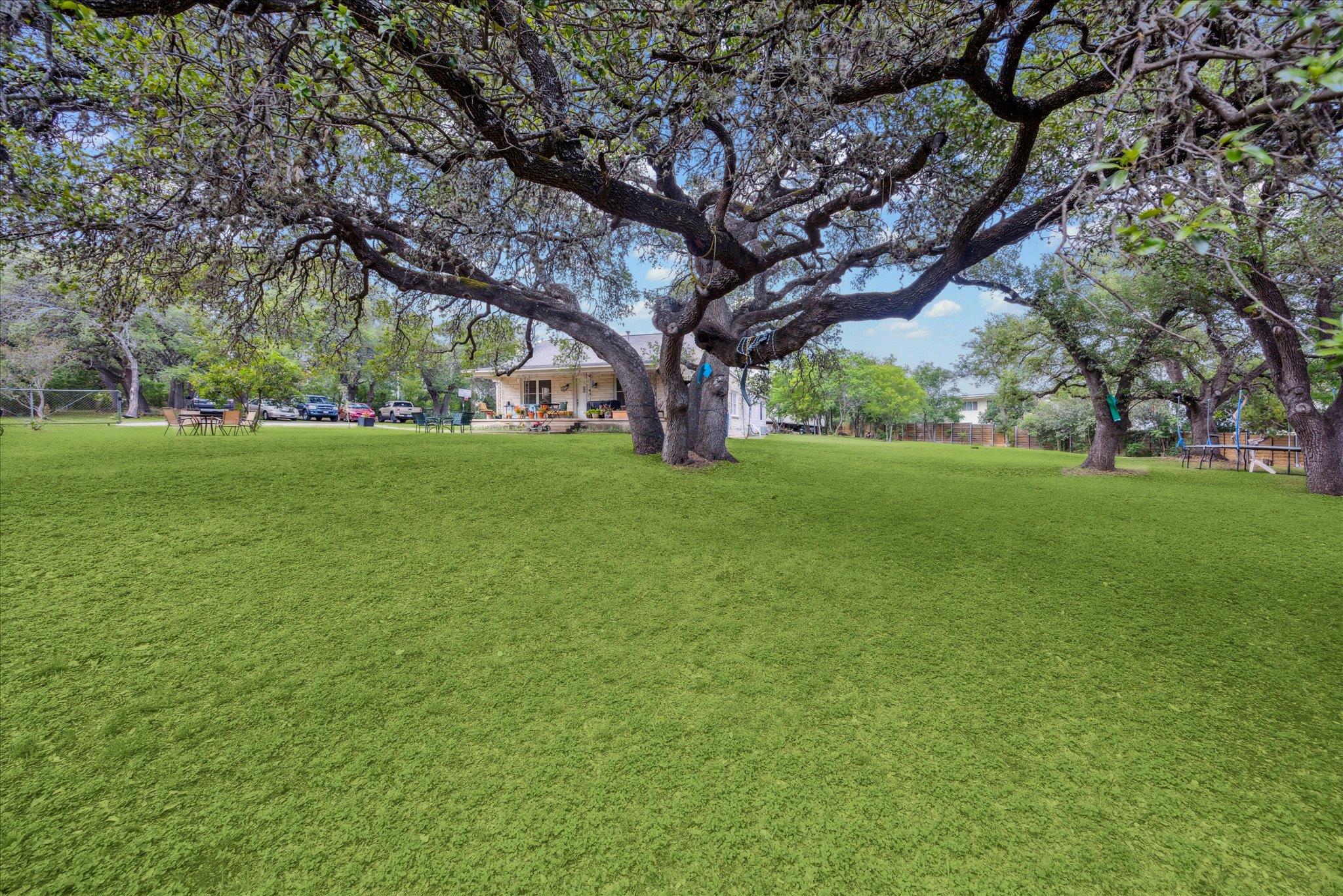 Image 3 of 23 For 500 North Bluff Dr