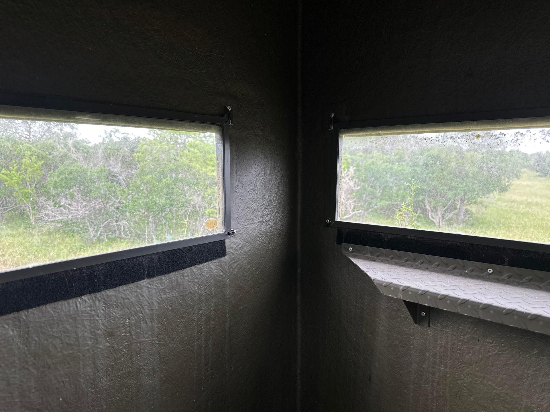 Image 14 of 32 For 305 Cr 305