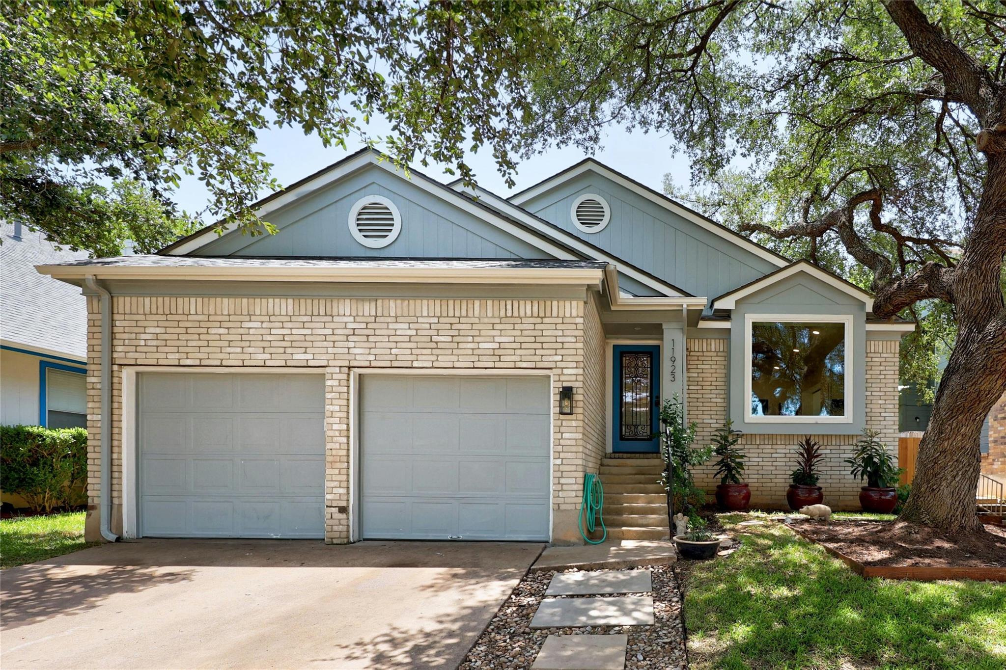 Details for 11923 Sky West Dr, Austin, TX 78758