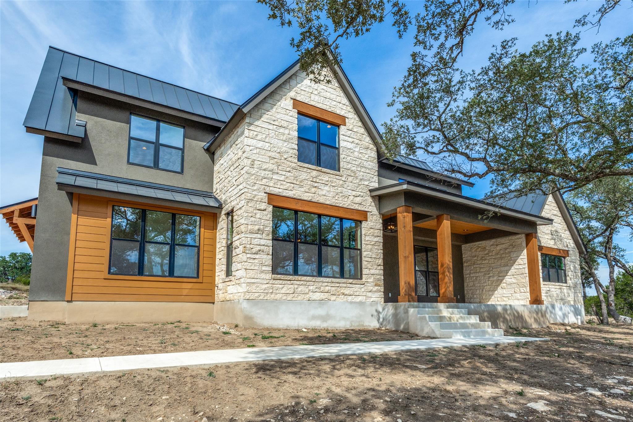 Image 2 of 36 For 166 Restless Wind