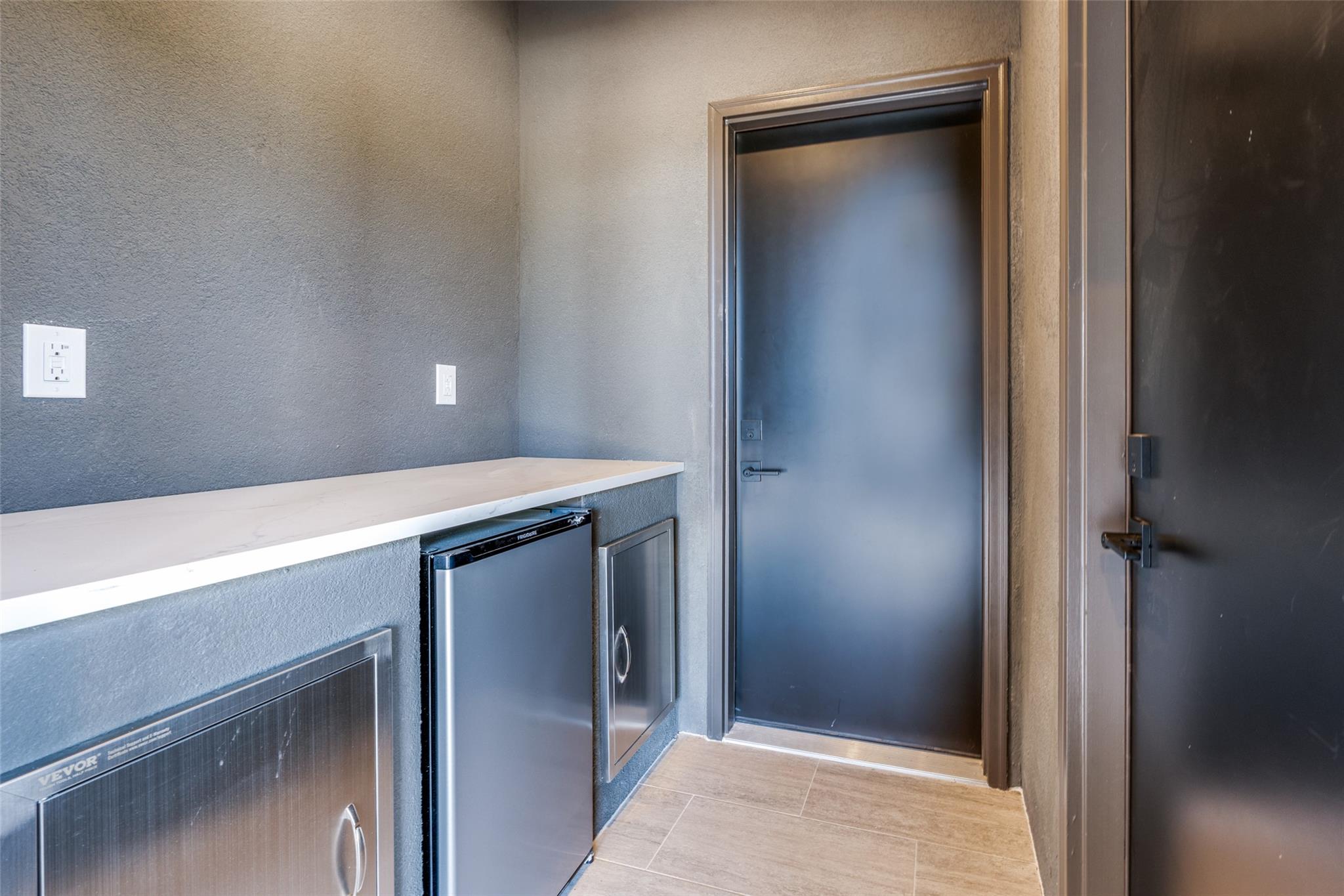 Image 9 of 36 For 166 Restless Wind