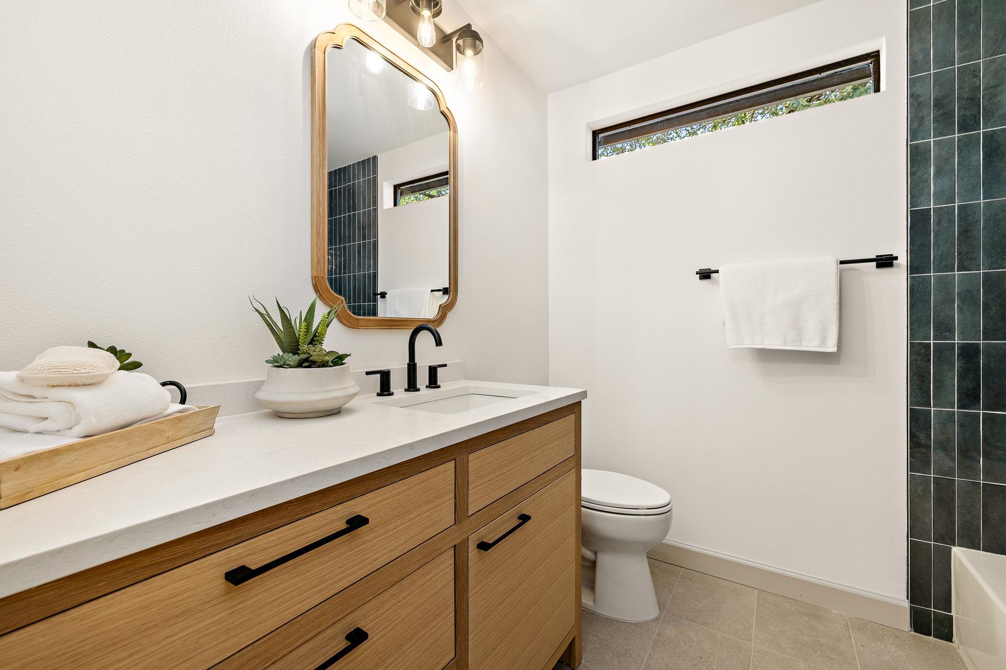 Image 30 of 39 For 11008 Arch Ter