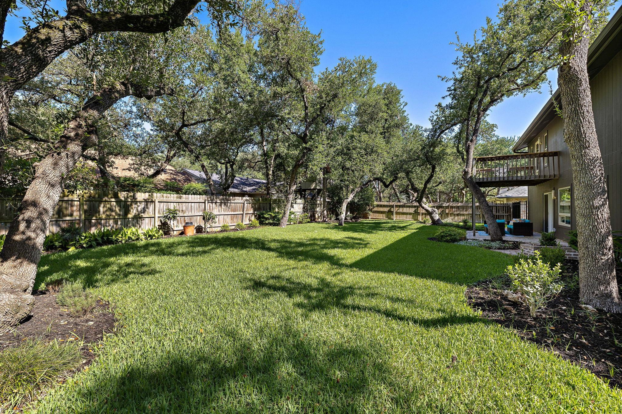 Image 36 of 39 For 11008 Arch Ter