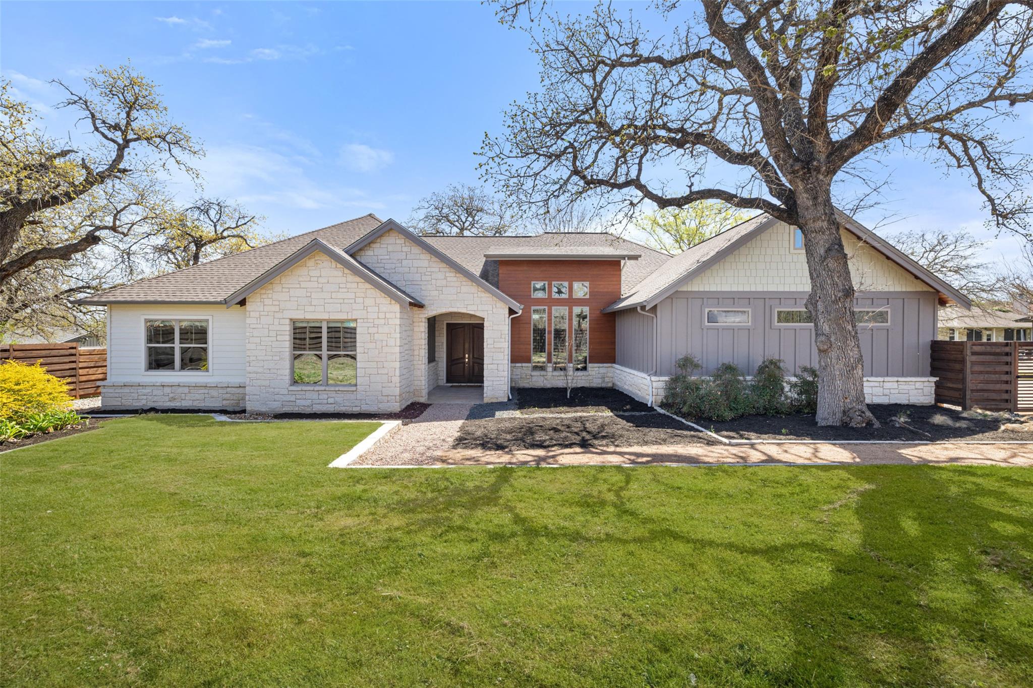 Details for 1017 Quinlan Park Rd, Austin, TX 78732